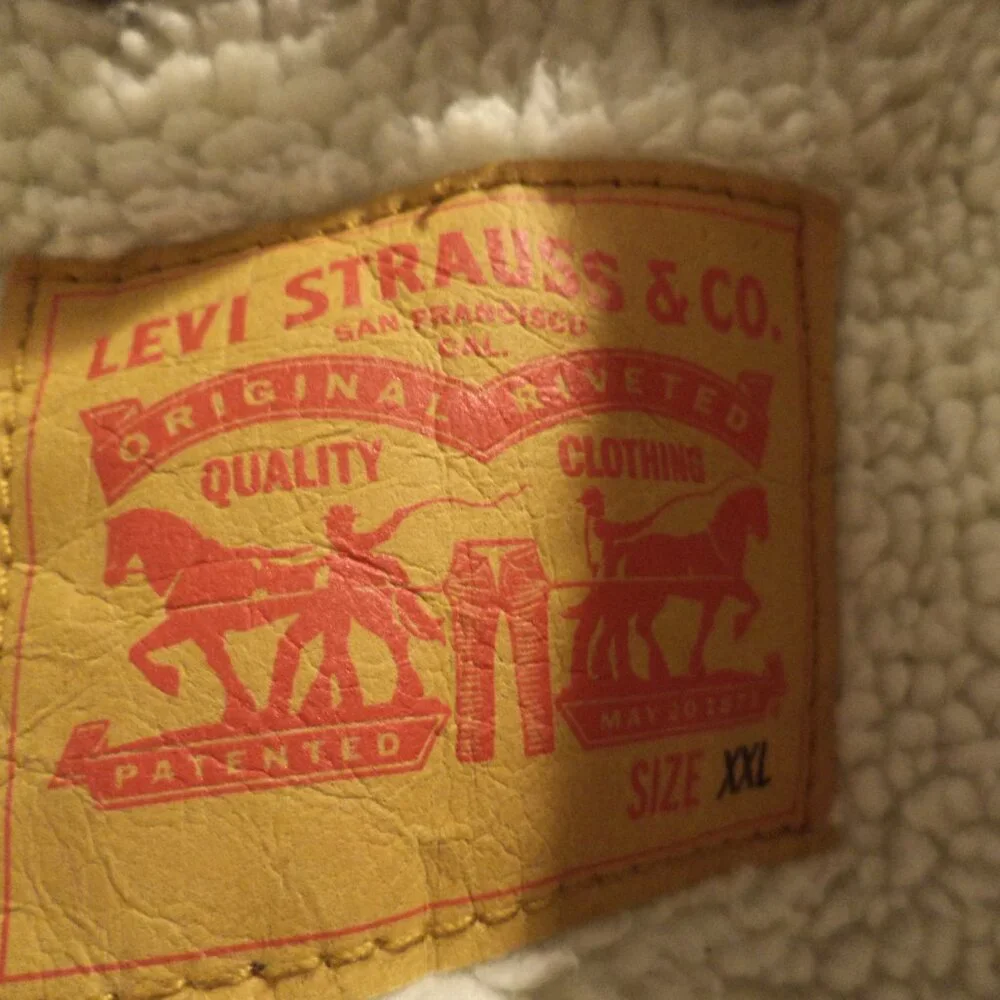 LEVI STRAUSS & CO. JEAN Jacket - DENIM Jacket - Fleece Lined-Loose Fit Size: XXL - Picture 8 of 13